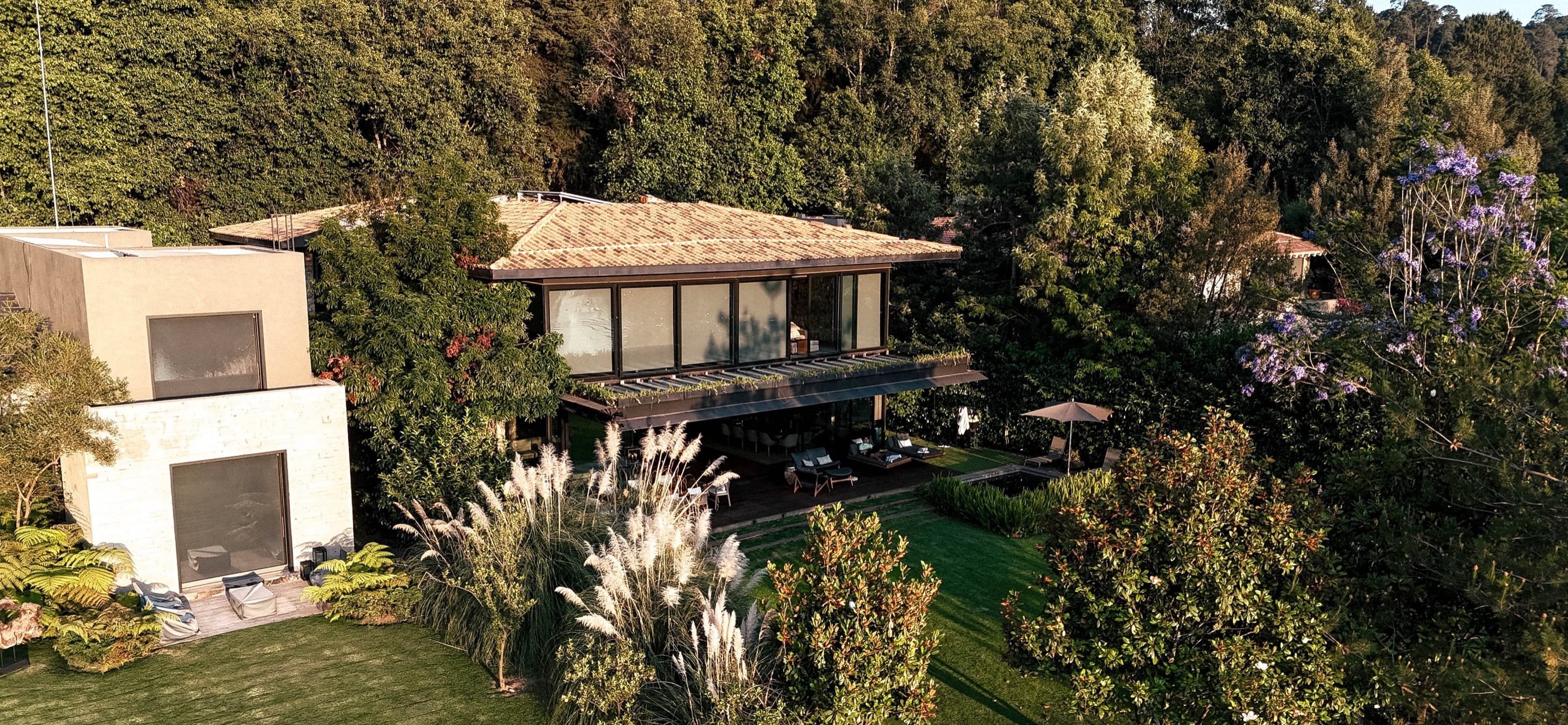 Saturday House 3